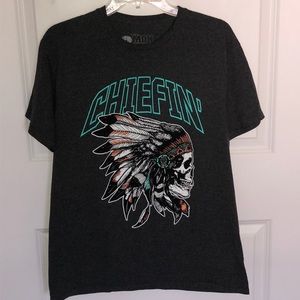 2 Monkeys. Chiefin’ Graphic Tee Medium